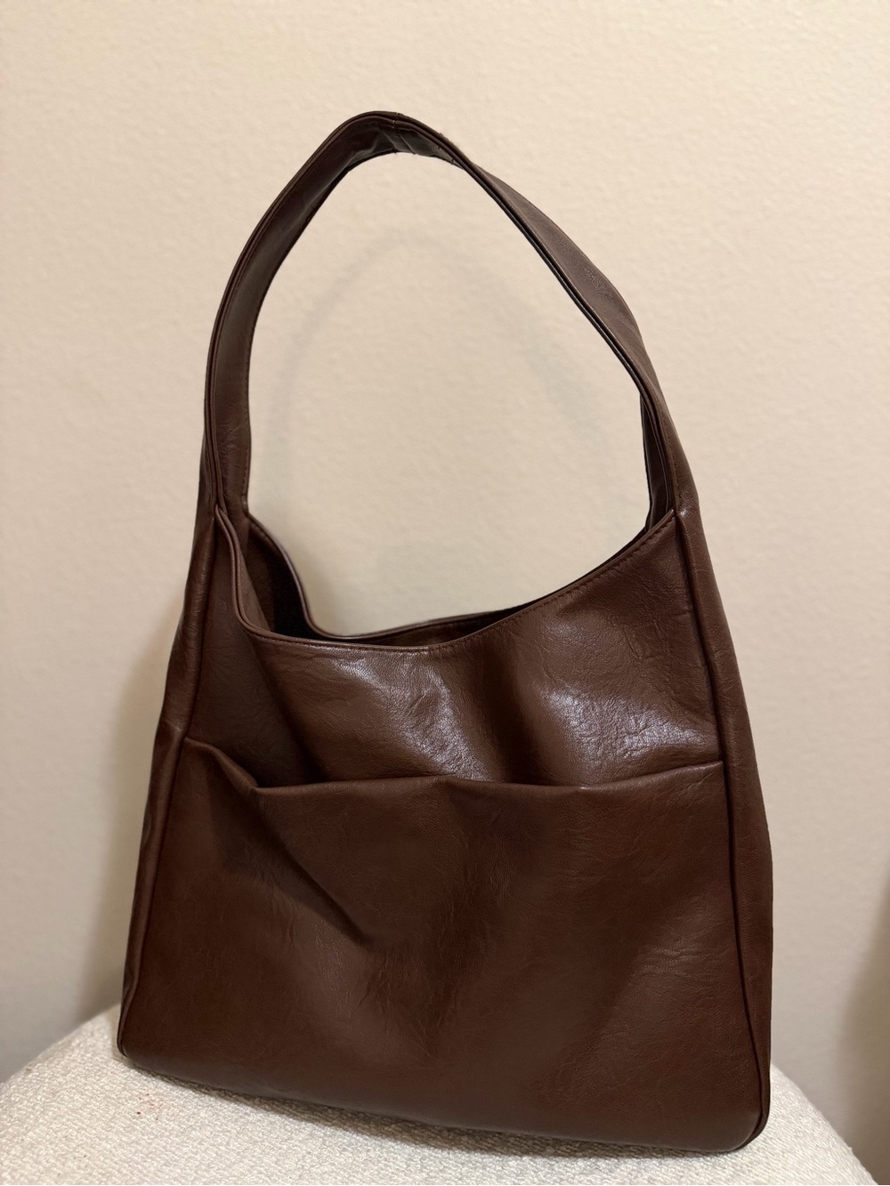 Classic Brown Leather Shoulder Bag - Timeless Everyday Tote